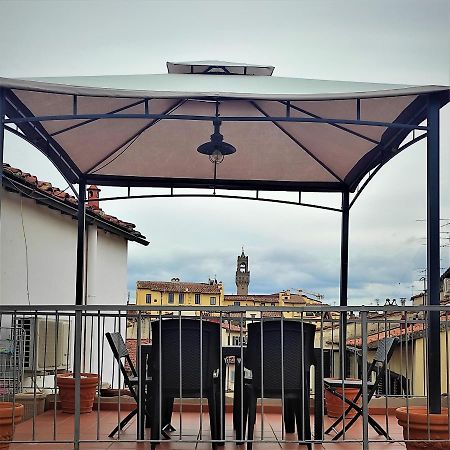 Apartamento Attico Rucellai Con Terrazza Super Vista Florencia Exterior foto